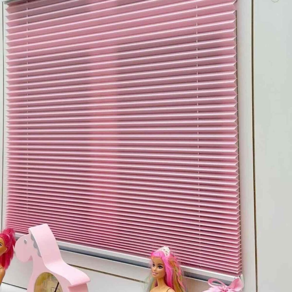 Pembe Plise Perde