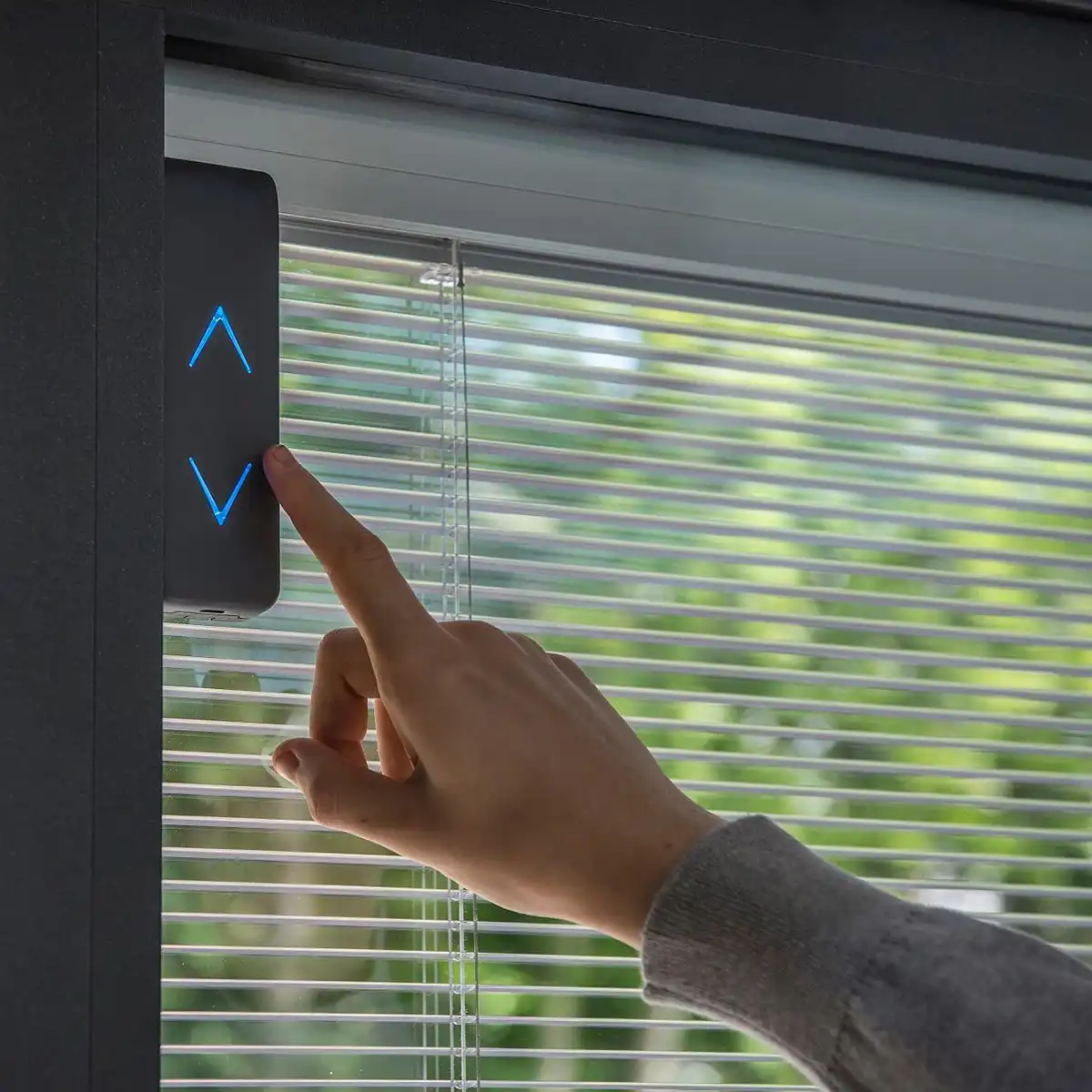 Cam İçi Jaluzi Perde